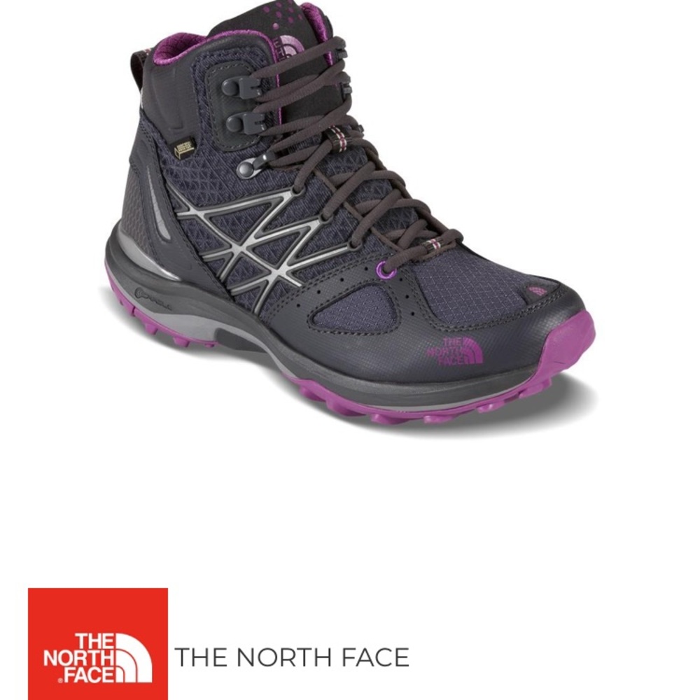 💜Women’s North Face Fastpack Hiking Boots